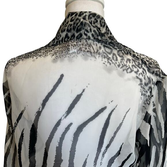Chico's Kimono Jacket Cardigan Size 1 8/10 Medium Mixed Animal Print Black White - Picture 6 of 11